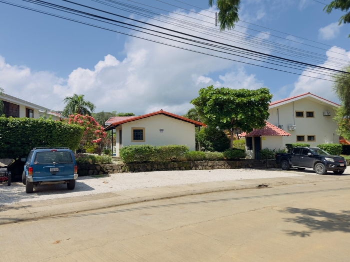 Valle Azul #13 2 bed 2 Bath Ground floor en Playas del Coco