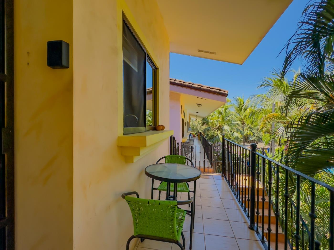 Pequeño Paraiso #16 - Beautiful Renovated Studio In Las Palmas in Playas del Coco