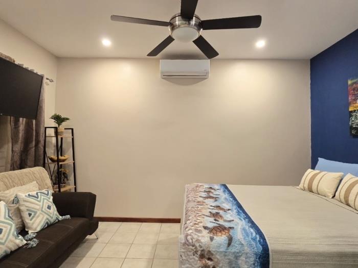 Marina Loft #104 - Estudio acogedor y totalmente equipado en Playas del Coco
