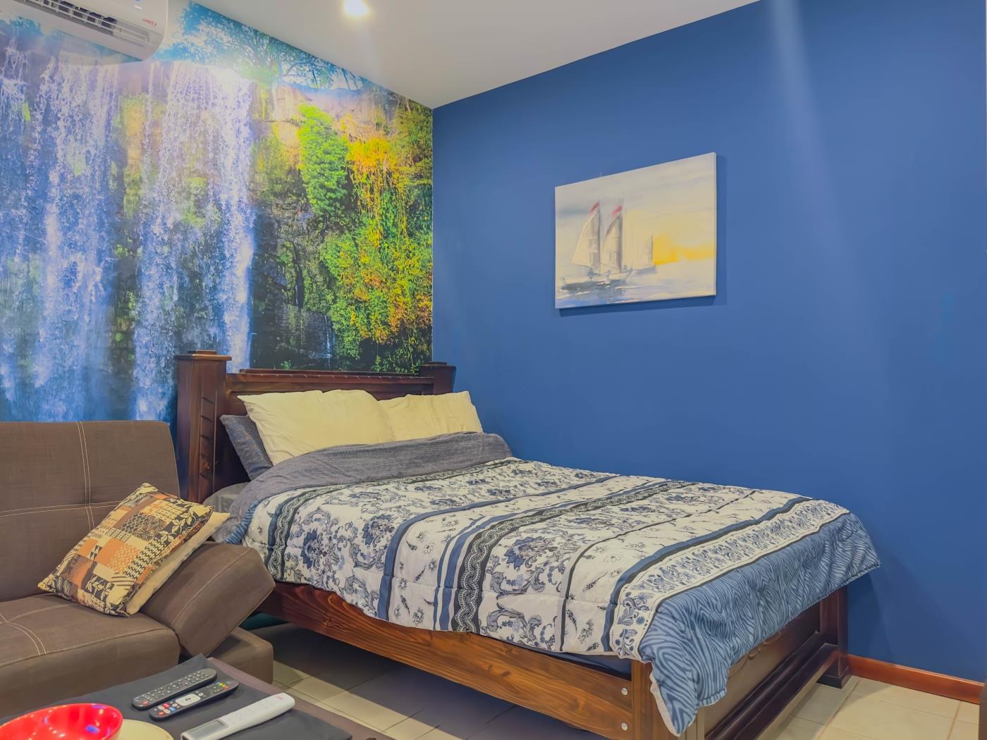 Marina Loft #104 - Ground-Floor Studio! In Playas del Coco in Playas del Coco