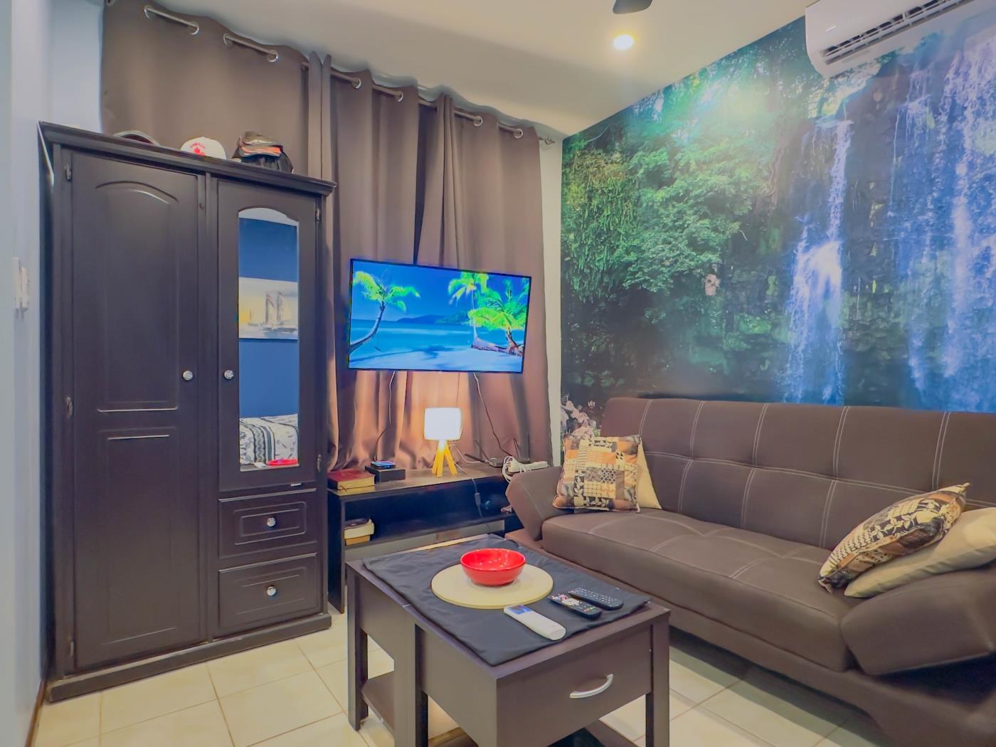 Marina Loft #104 - Ground-Floor Studio! In Playas del Coco in Playas del Coco