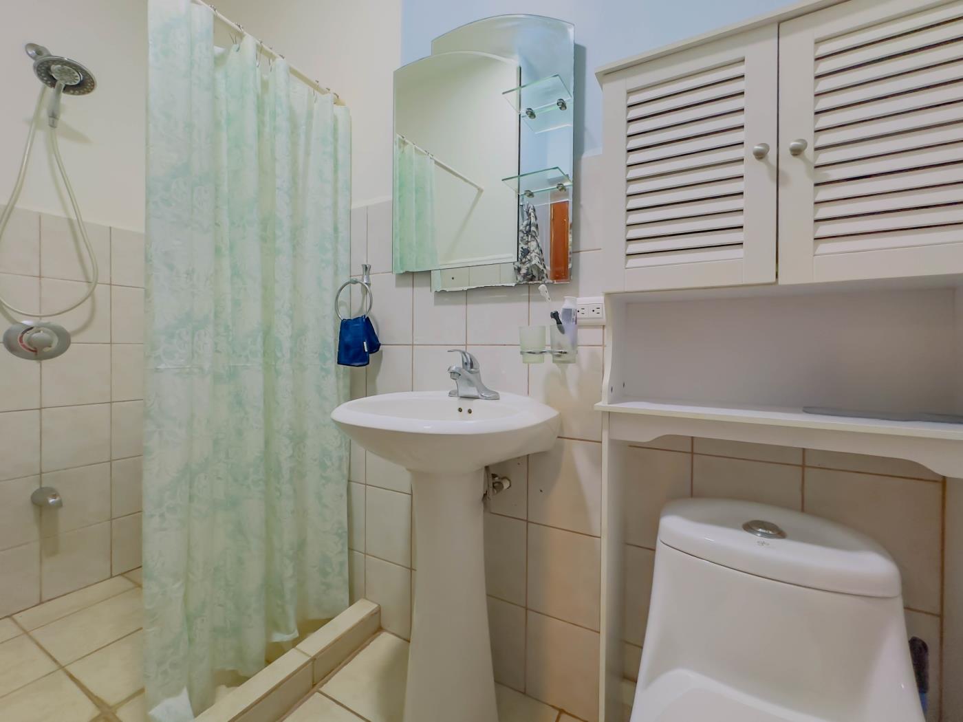 Marina Loft #104 - Ground-Floor Studio! In Playas del Coco in Playas del Coco