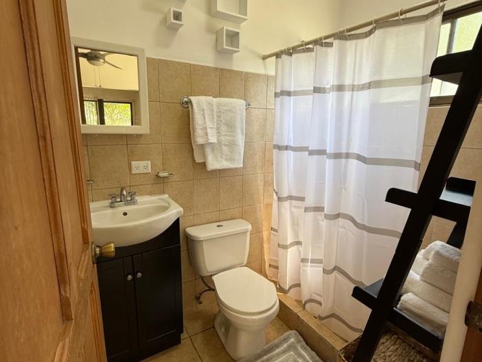 Green Forest #30 Spacious studio In las Palmas in Playas del Coco