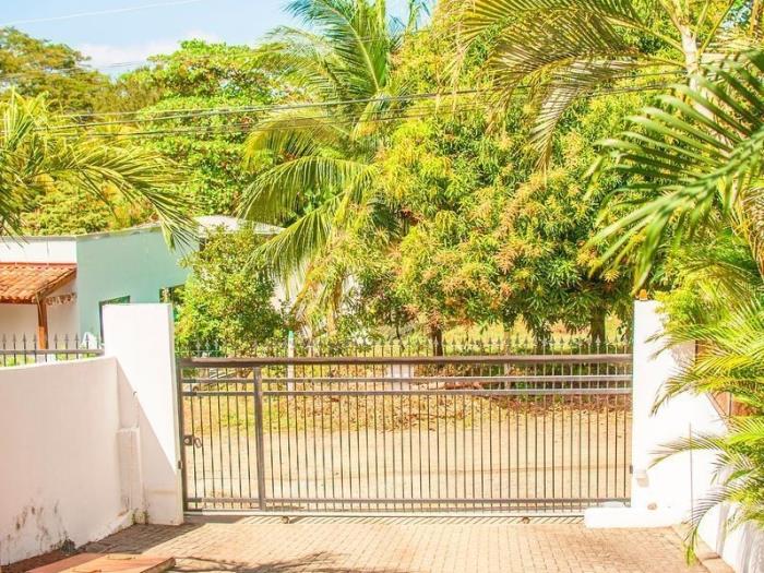 Tucanes 4 Retreat - 2BR Condo Rooftop Terrace & Ocean View Pool in Playas del Coco