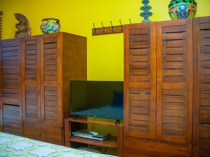 Tucanes 4 Retreat - 2BR Condo Rooftop Terrace & Ocean View Pool in Playas del Coco