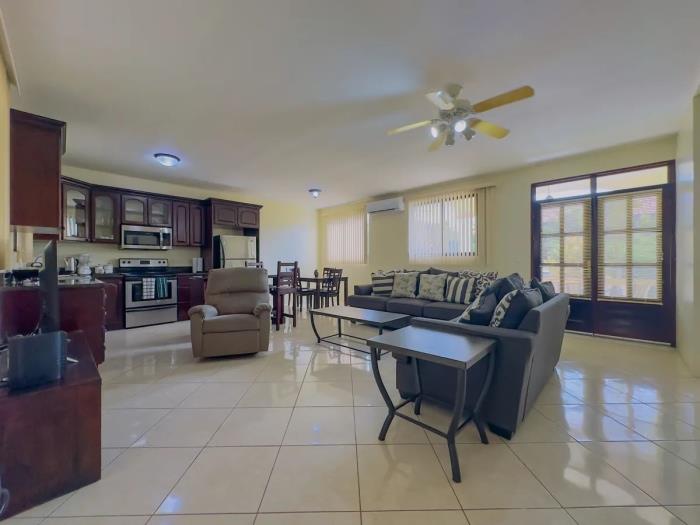Valle Verde 13 – Your Tropical Retreat in Playas del Coco in Playas del Coco