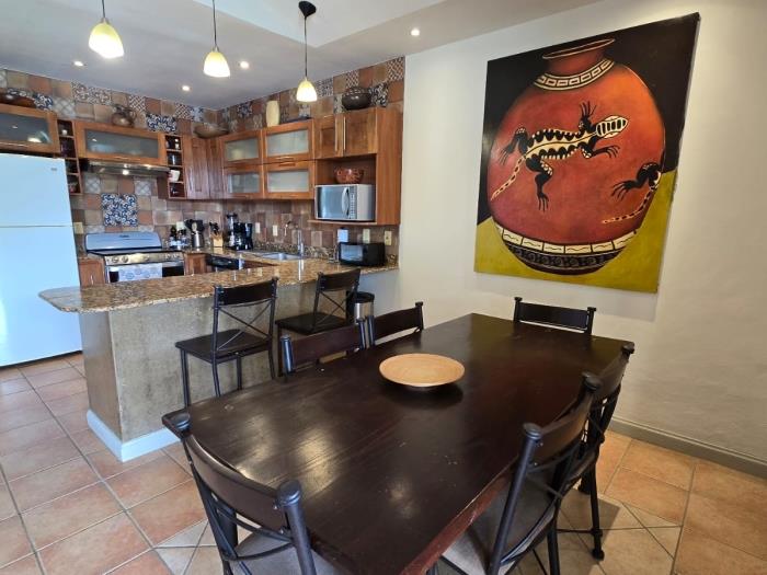 Coco Joya – Oceanview Condo, 2BR/2BA, Steps to Beach & Downtown in Playas del Coco