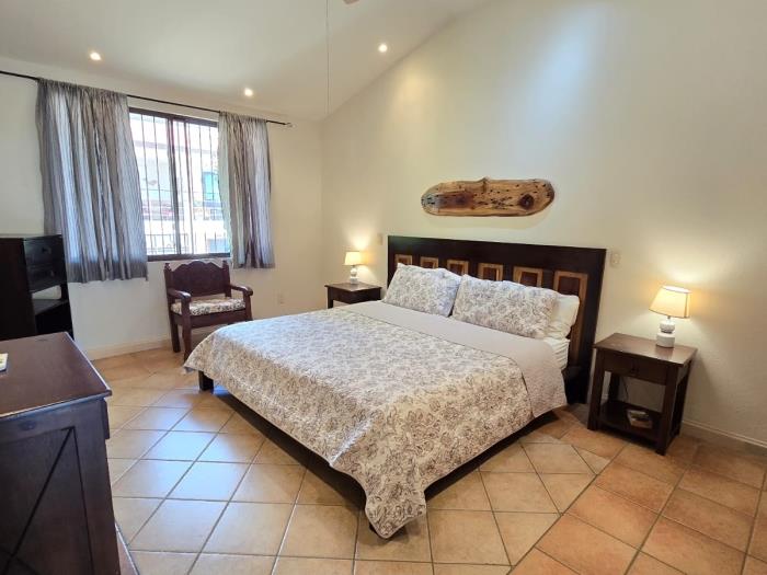 Coco Joya – Oceanview Condo, 2BR/2BA, Steps to Beach & Downtown in Playas del Coco