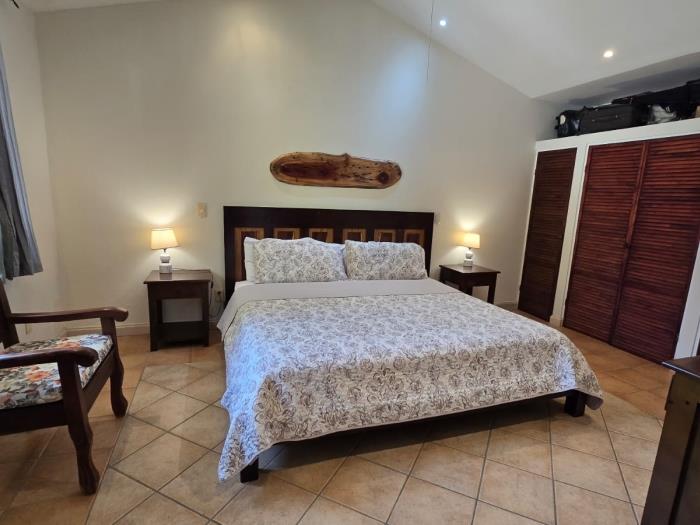Coco Joya – Oceanview Condo, 2BR/2BA, Steps to Beach & Downtown in Playas del Coco