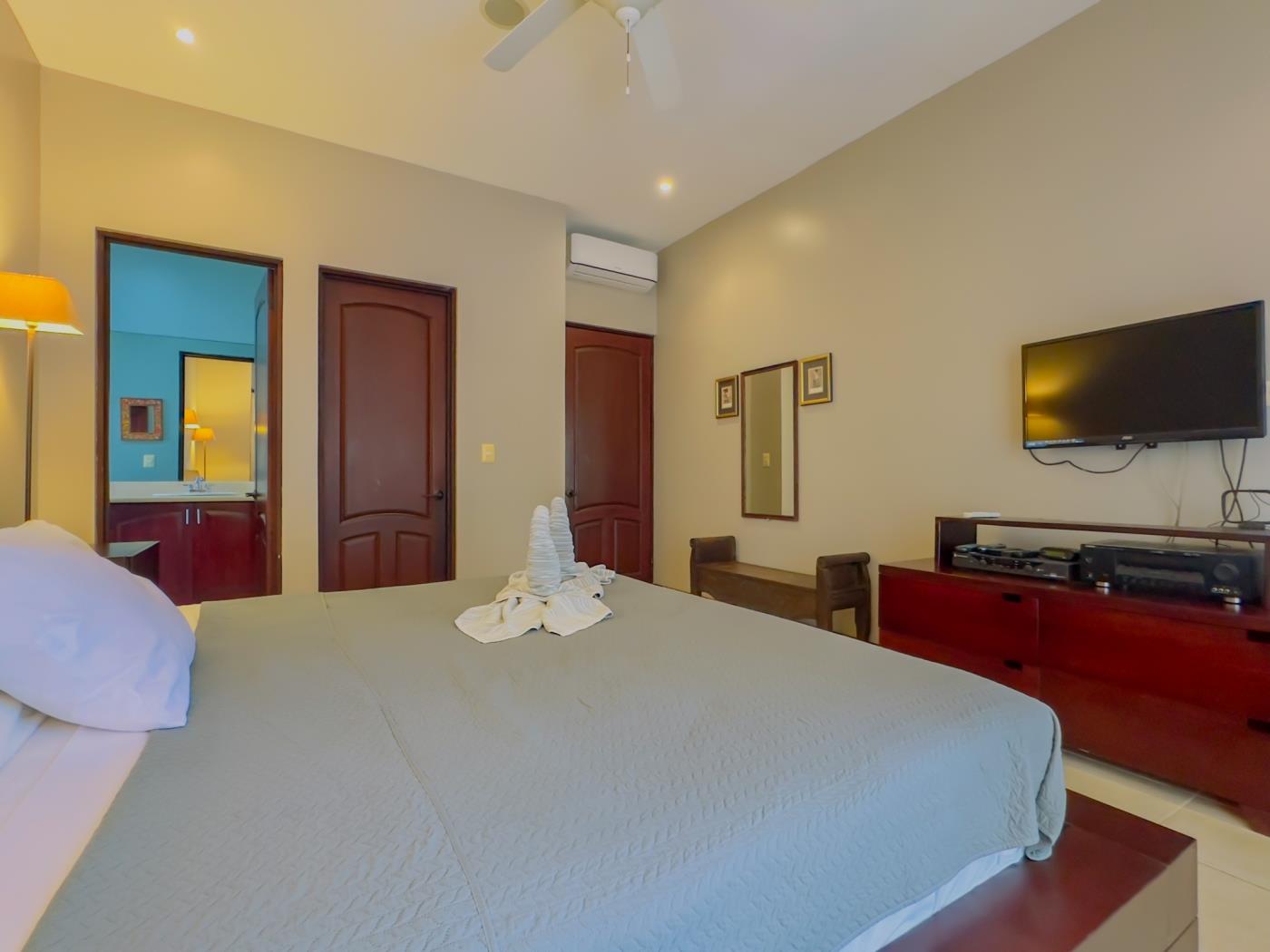 Sombras #704 Beachside Escape Spacious 3BR Condo with Terrace in Playas del Coco