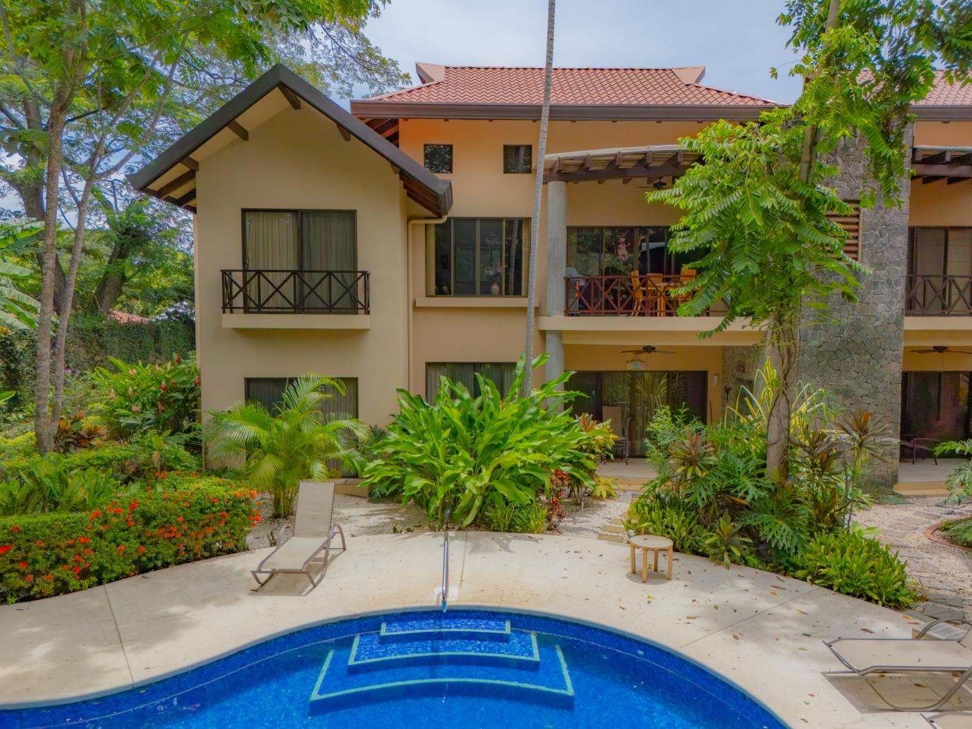 Sombras #704 Beachside Escape Spacious 3BR Condo with Terrace in Playas del Coco